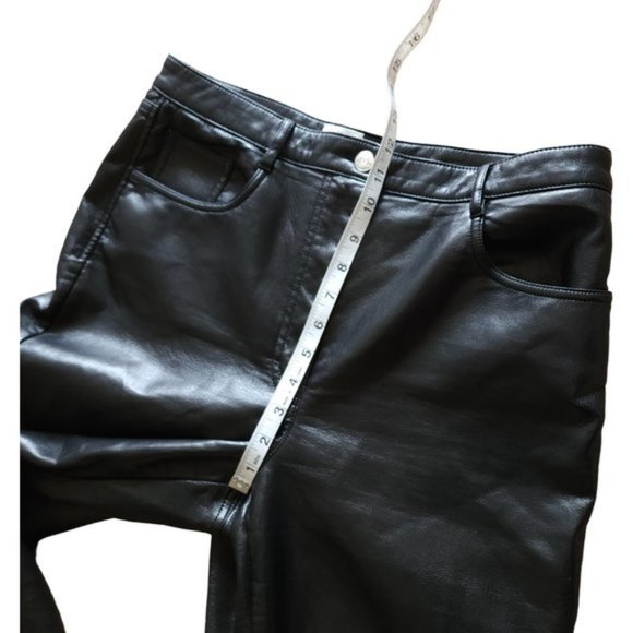 Aritiza Wilfred Melina Cropped vegan leather pant, black - Picture 8 of 10